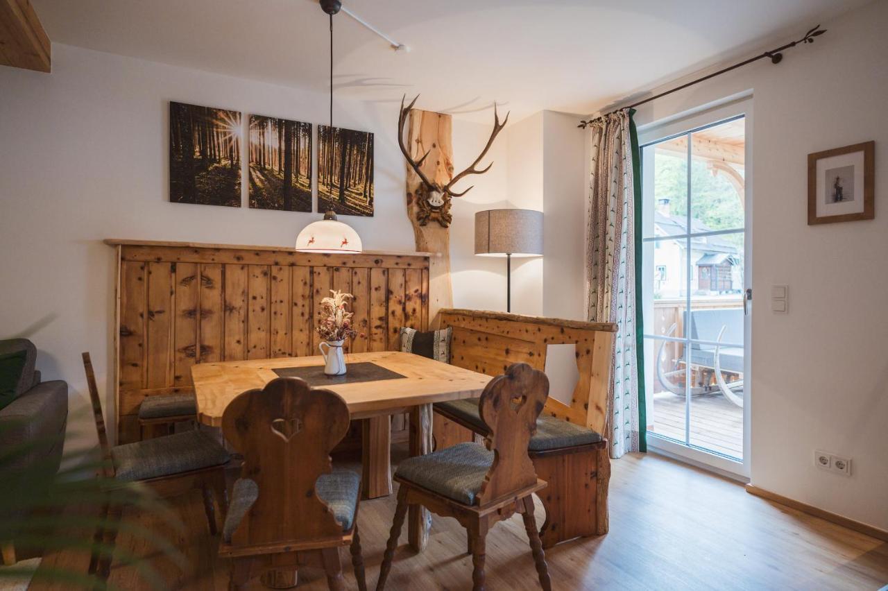 Ferienwohnungen Villa Salzweg Bad Goisern Bagian luar foto